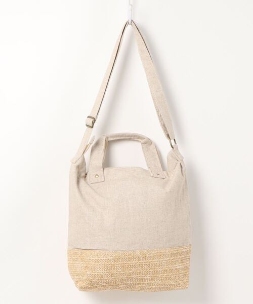 Samansa Mos2 blue（サマンサモスモスブルー）の「キャンバス×雑材シート2WAYショルダー（ショルダーバッグ・レディース・ベージュ/モカ/ホワイト・ﾌﾘ-）」の5枚目の写真
