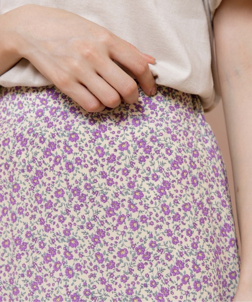 flower（フラワー）の「リトルガーデンスカート（スカート・レディース・ブラック/アイボリー・FREE）」の8枚目の写真