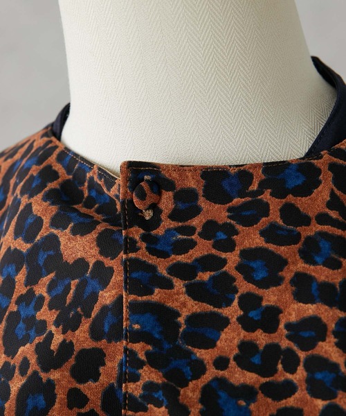 ear PAPILLONNER（イアパピヨネ）の「【SUM1 STYLE（スミ スタイル）】リバーシブルスクエア付け襟（付け襟・レディース・レオパード/チェック・FREE）」の11枚目の写真