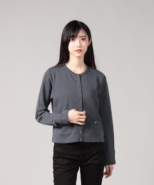 To b. by agnes b.(トゥービーバイアニエスベー)の「WR09 CARDIGAN カーディガン(カーディガン/ボレロ・レディース・グレー・40/38)」の2枚目の写真