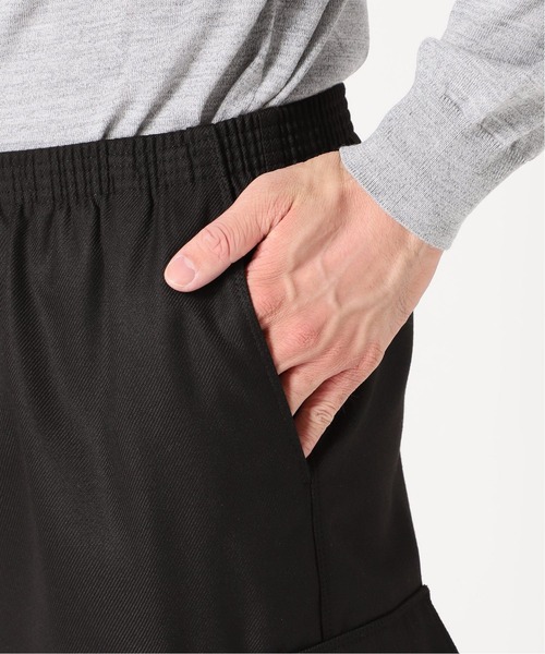 CELLAR DOOR（セラドール）の「【Cellar Door / セラードア】別注 ALFRED CARGO（カーゴパンツ・メンズ・カーキ/ブラック・SMALL/MEDIUM/LARGE）」の15枚目の写真