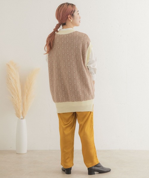 ITEMS URBANRESEARCH（アイテムズ アーバンリサーチ）の「ジャガードニットベスト（ベスト・レディース・ライトブラウン/ダークブラウン/アイボリー・FREE）」の13枚目の写真