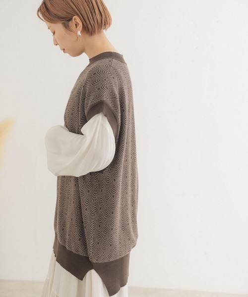ITEMS URBANRESEARCH（アイテムズ アーバンリサーチ）の「ジャガードニットベスト（ベスト・レディース・ライトブラウン/ダークブラウン/アイボリー・FREE）」の16枚目の写真