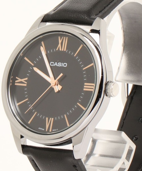 CASIO(カシオ)の「CASIO カシオ / アナログ腕時計 クォーツ レザー調バンド ラウンドフェイス 日常生活防水 ユニセックス //// MTP レザーシリーズ(アナログ腕時計・メンズ・ブラウン/シルバー/ブラウン系その他/シルバー系その他/ブラック×シルバー/ブラック×ゴールド/シルバー×ブラック/ブラック×ブラック/シルバー系その他2・FREE)」の1枚目の写真