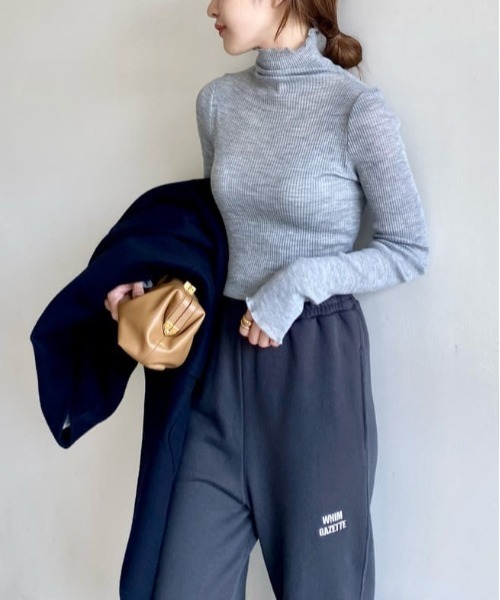 Whim Gazette（ウィムガゼット）の「【WEB限定】ロゴスウェットパンツ（スウェットパンツ・レディース・ホワイト/チャコールグレー・FREE）」の17枚目の写真