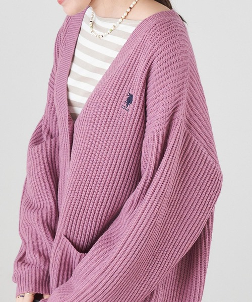 U.S. POLO ASSN.（ユーエスポロアッスン）の「U.S. POLO ASSN./ユーエスポロアッスン 別注ロゴ刺繍 オーバーサイズVネックニットカーディガン（カーディガン/ボレロ・レディース・ネイビー/アイボリー/ブラウン/グリーン/ベージュ/パープル/ブラック/グレー/ダークグレー・FREE）」の9枚目の写真
