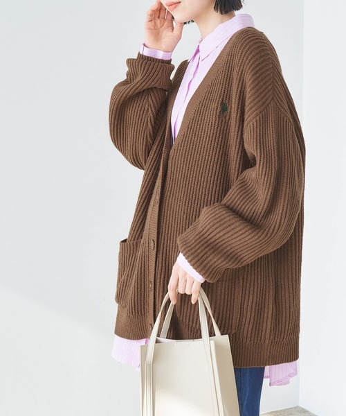 U.S. POLO ASSN.（ユーエスポロアッスン）の「U.S. POLO ASSN./ユーエスポロアッスン 別注ロゴ刺繍 オーバーサイズVネックニットカーディガン（カーディガン/ボレロ・レディース・ネイビー/アイボリー/ブラウン/グリーン/ベージュ/パープル/ブラック/グレー/ダークグレー・FREE）」の19枚目の写真