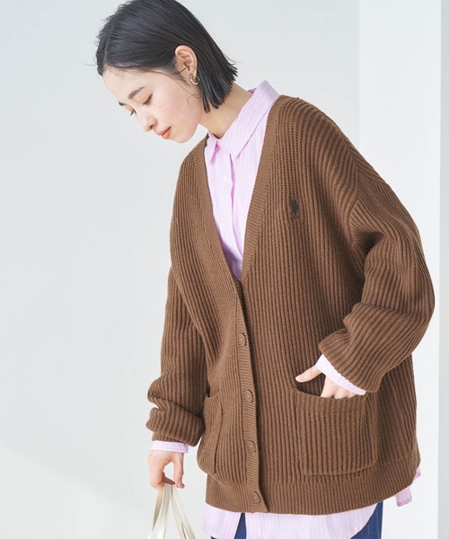 U.S. POLO ASSN.（ユーエスポロアッスン）の「U.S. POLO ASSN./ユーエスポロアッスン 別注ロゴ刺繍 オーバーサイズVネックニットカーディガン（カーディガン/ボレロ・レディース・ネイビー/アイボリー/ブラウン/グリーン/ベージュ/パープル/ブラック/グレー/ダークグレー・FREE）」の18枚目の写真