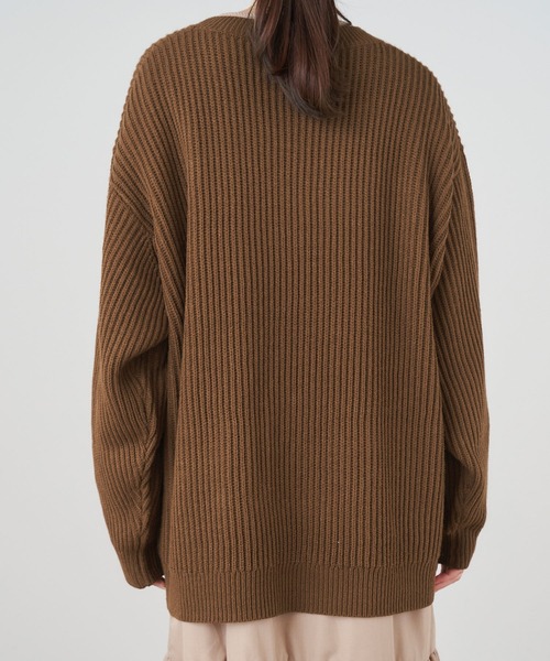 U.S. POLO ASSN.（ユーエスポロアッスン）の「U.S. POLO ASSN./ユーエスポロアッスン 別注ロゴ刺繍 オーバーサイズVネックニットカーディガン（カーディガン/ボレロ・レディース・ネイビー/アイボリー/ブラウン/グリーン/ベージュ/パープル/ブラック/グレー/ダークグレー・FREE）」の11枚目の写真