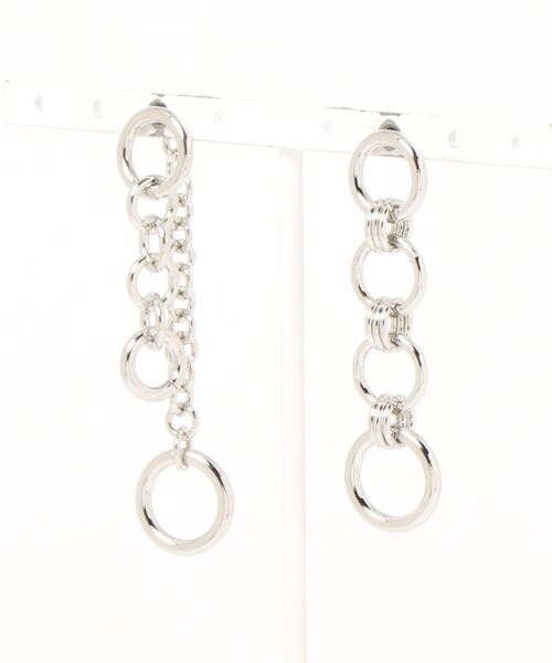 MURUA（ムルーア）の「アシメチェーンピアス（ピアス（両耳用）・レディース・シルバー/ゴールド・FREE）」の2枚目の写真