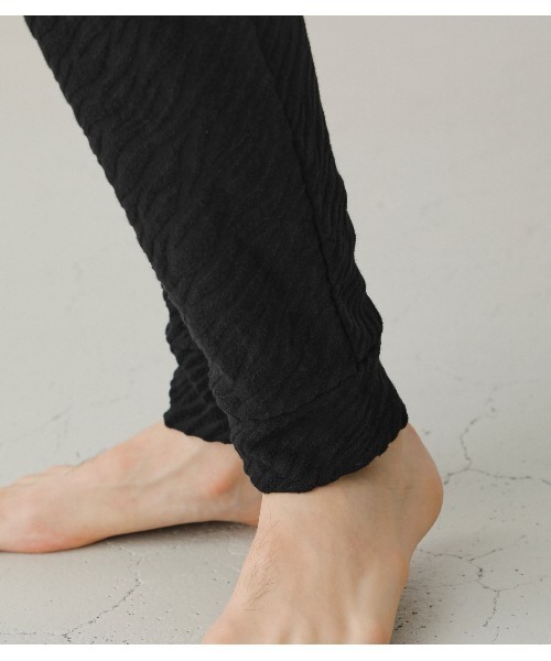 AZUL by moussy（アズールバイマウジー）の「T/H ZEBRA PILE PANTS/ゼブラパイルパンツ（その他パンツ・メンズ・グレー/ブラック・MEDIUM/LARGE）」の13枚目の写真