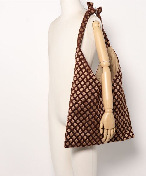 human woman（ヒューマンウーマン）の「BAGMATI　ジャガードバッグ（トートバッグ・レディース・クリアブラウン/グリーン系その他4・ﾌﾘ-）」の4枚目の写真