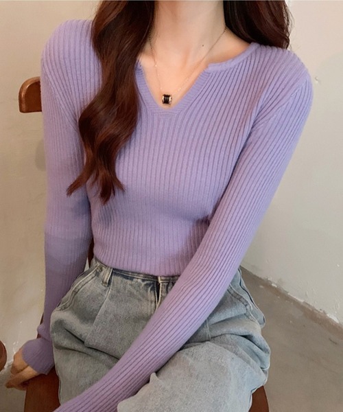 Girly Doll(ガーリードール)の「キーネックリブニット(ニット/セーター・レディース・ホワイト/ブラック/ベージュ/グリーン/パープル/ピンク・FREE)」の5枚目の写真