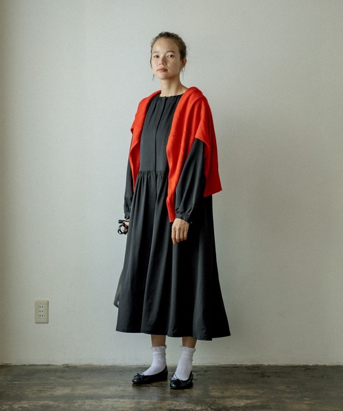 PUAL CE CIN（ピュアルセシン）の「14Gニットカーディガン（カーディガン/ボレロ・レディース・ベージュ/レッド/スミクロ・FREE）」の6枚目の写真