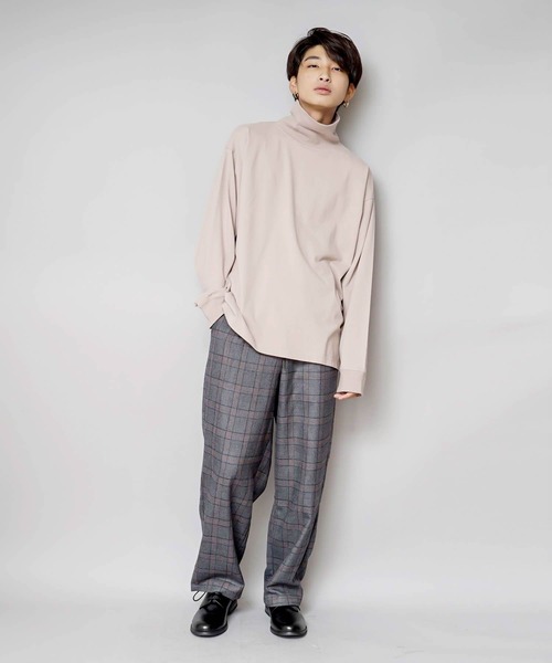 UNIIT(ユニット)の「【UNIIT/ユニット】NanoTecヘビーウェイト 2WAY タートルモックネック ルーズビッグシルエット ロンT(Tシャツ/カットソー・メンズ・ライトベージュ/ライトグレー/チャコールグレー/ネイビー/ライトグリーン・LARGE/MEDIUM/SMALL)」の6枚目の写真