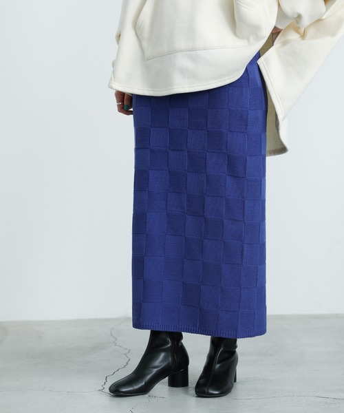 select MOCA(セレクトモカ)の「2021 AW ブロックチェックタイトニットスカート(スカート・レディース・オリーブ/ブルー/ブラック・FREE)」の7枚目の写真