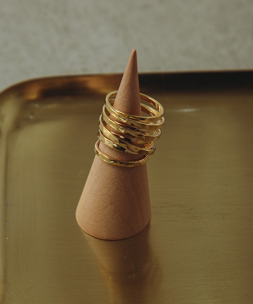 COLOR TOKYO ACCESSORIES（カラートウキョウアクセサリー）の「レイヤード風リング（リング・レディース・シルバー/ゴールド・FREE）」の3枚目の写真