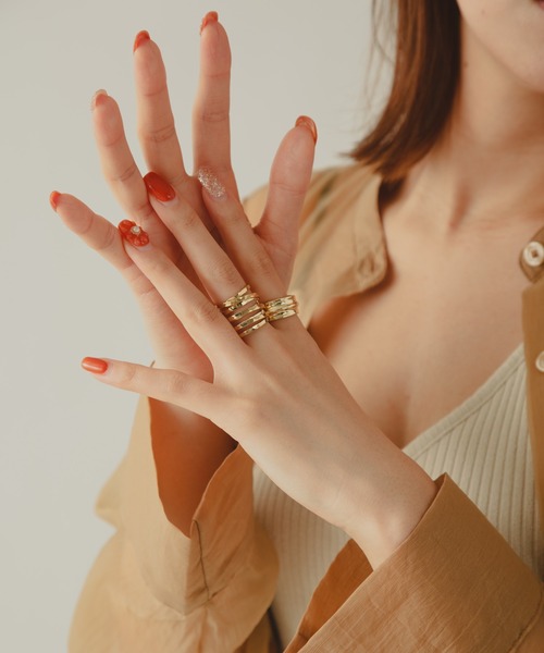 COLOR TOKYO ACCESSORIES（カラートウキョウアクセサリー）の「レイヤード風リング（リング・レディース・シルバー/ゴールド・FREE）」の10枚目の写真