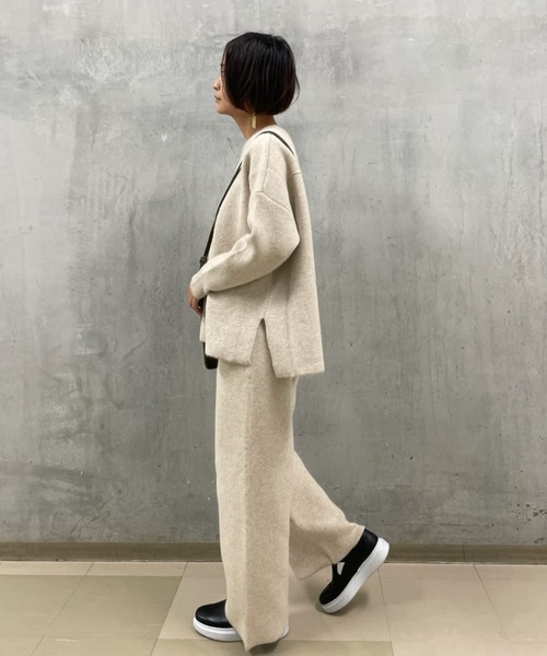 BEARDSLEY（ビアズリー）の「ラクーンダブルフェイスプルオーバーとセットアップで着られる ダブルフェイスパンツ（その他パンツ・レディース・グレー/アイボリー・FREE）」の3枚目の写真