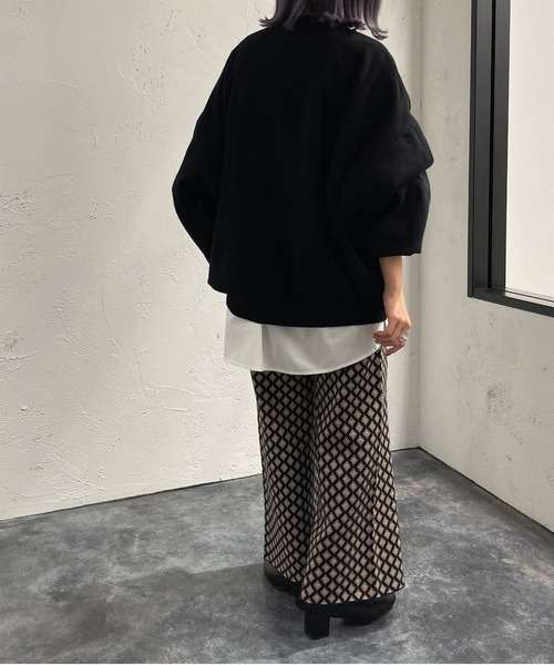 apres jour mignon(アプレジュールミニョン)の「だぼ袖クルーネックニット【ZOZOTOWN限定アイテム】(ニット/セーター・レディース・ライトベージュ/マスタード/オレンジ/チャコールグレー/ブラック・フリー/X-LARGE)」の12枚目の写真