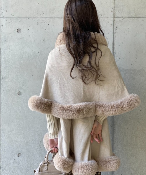 deux amour（ドゥーザムール）の「フリルポンチョ（ポンチョ・レディース・ブラック/ベージュ/モカ・FREE）」の7枚目の写真