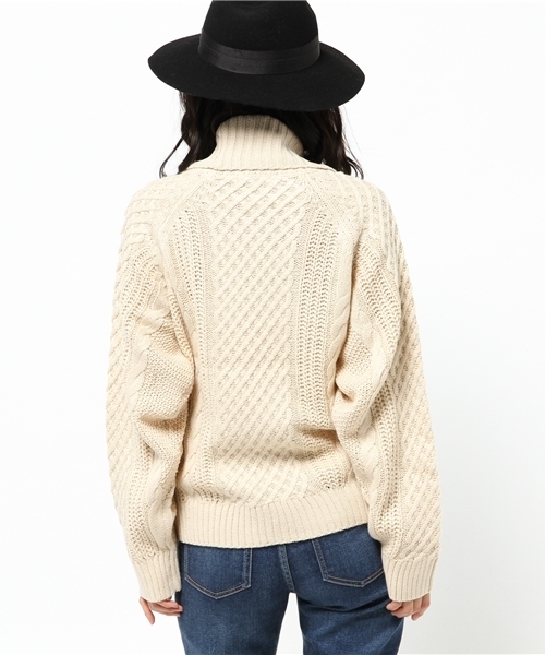 ROSE BUD（ローズバッド）の「S-LK-14218 CABLE KNIT TURTLE/N P/O（ニット/セーター・レディース・アイボリー/ネイビー・ONE SIZE）」の8枚目の写真