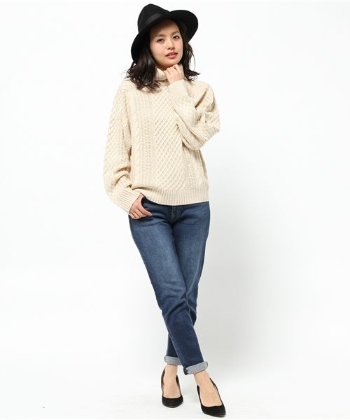 ROSE BUD（ローズバッド）の「S-LK-14218 CABLE KNIT TURTLE/N P/O（ニット/セーター・レディース・アイボリー/ネイビー・ONE SIZE）」の7枚目の写真