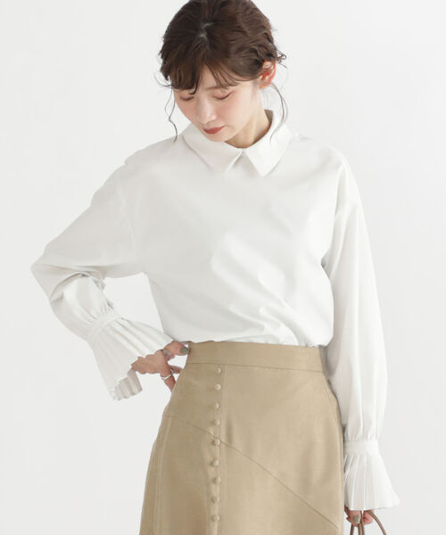 BEAMS HEART(ビームスハート)の「BEAMS HEART / 袖プリーツ 後ろ釦 シャツ(シャツ/ブラウス・レディース・ブルー系その他/チャコールグレー/ホワイト系その他5・FREE)」の5枚目の写真