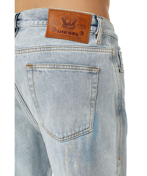 DIESEL（ディーゼル）の「DIESEL SS22 メンズ デニムパンツ レギュラーフィット ストレート（デニムパンツ・メンズ・インディゴブルー・32inch/28inch/26inch/30inch/36inch/34inch/31inch/29inch/33inch）」の16枚目の写真