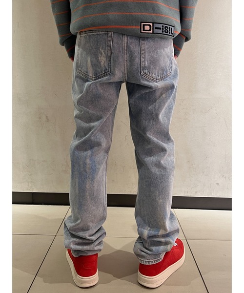 DIESEL（ディーゼル）の「DIESEL SS22 メンズ デニムパンツ レギュラーフィット ストレート（デニムパンツ・メンズ・インディゴブルー・32inch/28inch/26inch/30inch/36inch/34inch/31inch/29inch/33inch）」の4枚目の写真
