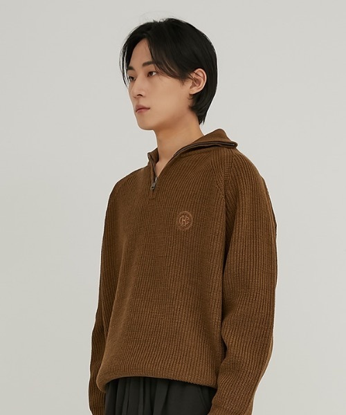 crump(クランプ)の「【crump 】ロゴ刺繍 ジップアップカラーニット / LOGO EMBROIDERY ZIP-UP COLLAR KNIT(ニット/セーター・メンズ・ブラック/ブラウン/グレー・MEDIUM/LARGE)」の5枚目の写真