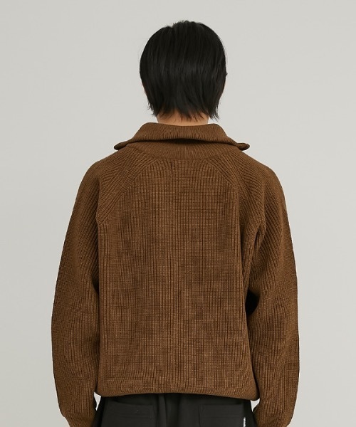 crump(クランプ)の「【crump 】ロゴ刺繍 ジップアップカラーニット / LOGO EMBROIDERY ZIP-UP COLLAR KNIT(ニット/セーター・メンズ・ブラック/ブラウン/グレー・MEDIUM/LARGE)」の11枚目の写真