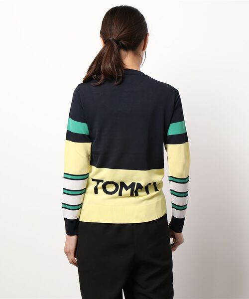 TOMMY HILFIGER GOLF（トミー ヒルフィガー ゴルフ）の「[トミーヒルフィガーゴルフ] レディース カラーブロック クルーネックセーター　 （ニット/セーター・レディース・ホワイト/ネイビー/ピンク・LL/S/M/L）」の4枚目の写真