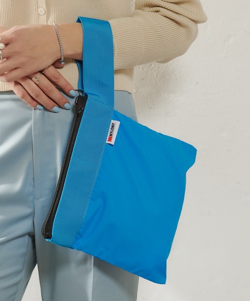 SHENERY(シーナリー)の「(NYLONY/ナイロニー) ワンハンドルバッグ(トートバッグ・レディース・ブルー/オレンジ/グリーン/ピンク・FREE)」の14枚目の写真