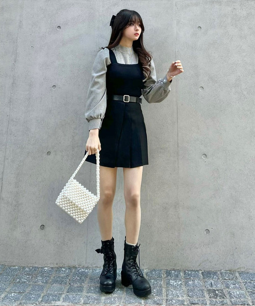 titty＆Co. PETIT by poyo（ティティーアンドコープティバイポヨ）の「【titty&Co.PETIT by POYO】ベルト付きサイドプリーツスカパン（スカート・レディース・ブラック/ホワイト・SMALL/MEDIUM）」の6枚目の写真