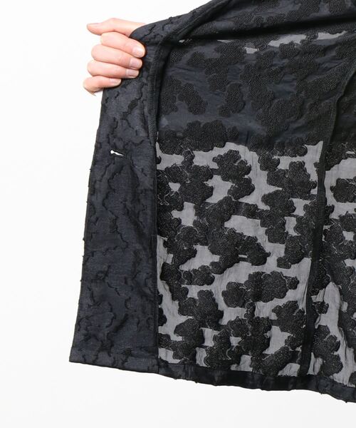 AULI（アウリィ）の「【低身長向けサイズ】シアージャケット（テーラードジャケット・レディース・アイボリー/ブラック/イエロー・S/XS）」の19枚目の写真