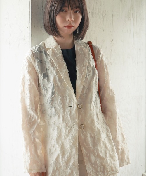 AULI（アウリィ）の「【低身長向けサイズ】シアージャケット（テーラードジャケット・レディース・アイボリー/ブラック/イエロー・S/XS）」の17枚目の写真