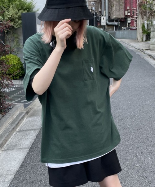 U.S. POLO ASSN.（ユーエスポロアッスン）の「∴WEGO/【WEB限定】U.S.POLO ASSN.別注ワンポイント刺繍BIGT（Tシャツ/カットソー・メンズ・ダークグリーン/ホワイト/グレー系その他/ブラック・MEDIUM/LARGE）」の9枚目の写真