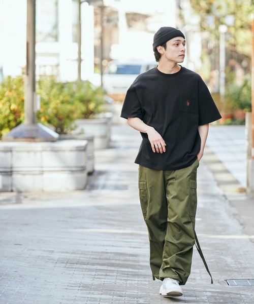 U.S. POLO ASSN.（ユーエスポロアッスン）の「∴WEGO/【WEB限定】U.S.POLO ASSN.別注ワンポイント刺繍BIGT（Tシャツ/カットソー・メンズ・ダークグリーン/ホワイト/グレー系その他/ブラック・MEDIUM/LARGE）」の21枚目の写真