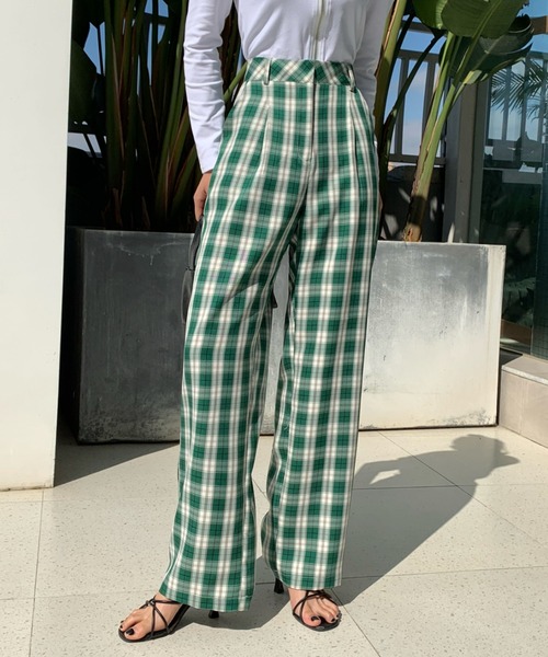 Diosfront（ディオスフロント）の「ハイウエストチェック柄セミワイドパンツ（その他パンツ・レディース・ブラック/パープル/ネイビー/グリーン・M/L/S）」の21枚目の写真