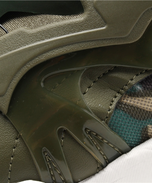 PUMA（プーマ）の「ディスクブレイズ CAMO（スニーカー・メンズ・ホワイト/グリーン・25.5cm/29cm/22.5cm/23cm/28.5cm/30.0cm/27.5cm/25cm/23.5cm/27cm/26cm/26.5cm/24.5cm/24cm/28cm）」の13枚目の写真