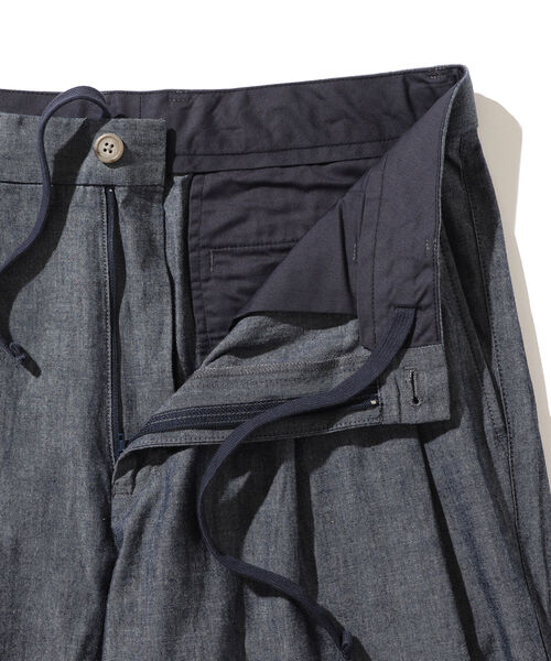 BEAMS（ビームス）の「BEAMS / シャンブレー ワイド テーパード スラックス（スラックス・メンズ・ブラック/ブラック系その他/ブルー系その他・S/M/L/XL）」の19枚目の写真