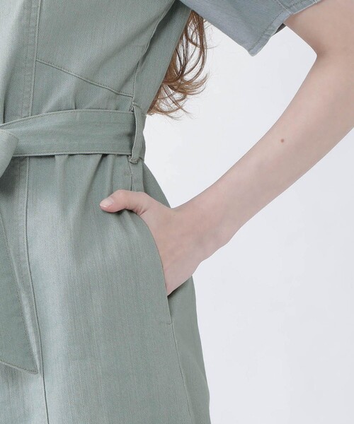 BLUE LABEL CRESTBRIDGE（ブルーレーベルクレストブリッジ）の「ムラ糸