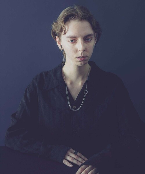 and cloud(アンドクラウド)の「String 2way Necklace(ネックレス・レディース・ブラック/シルバー/シルバー系その他/イエローゴールド・FREE)」の3枚目の写真