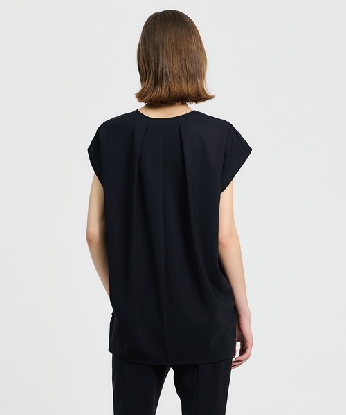 col pierrot（コルピエロ）の「COL PIERROT FOR ESTNATION / ストレッチポンチコクーンTシャツ（Tシャツ/カットソー・レディース・ネイビー・FREE）」の7枚目の写真