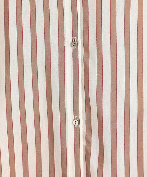 TOMORROWLAND （トゥモローランド）の「トラックストライプ