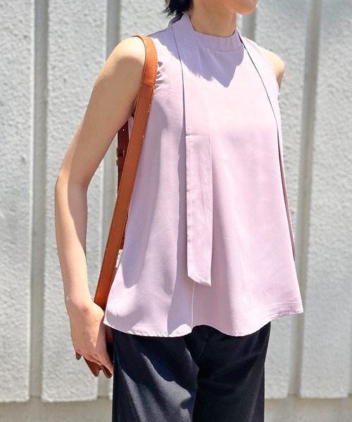Jewelobe（ジュエローブ）の「バックリボンAラインノースリトップス（シャツ/ブラウス・レディース・ホワイト/グリーン/ブルー/パープル・M/S）」の7枚目の写真