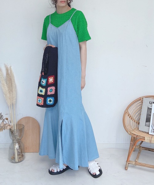 AS KNOW AS plus(アズノゥアズプラス)の「●裾切替スリットキャミワンピース(ワンピース・レディース・サックスブルー/ブルー/オフホワイト・FREE)」の4枚目の写真