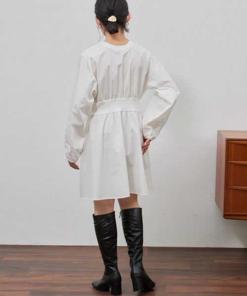 VANNIE U(ヴァニーユー)の「ウエストリブギャザーチュニック/ミニブラウス(シャツ/ブラウス・レディース・ホワイト/ブラック・FREE)」の12枚目の写真