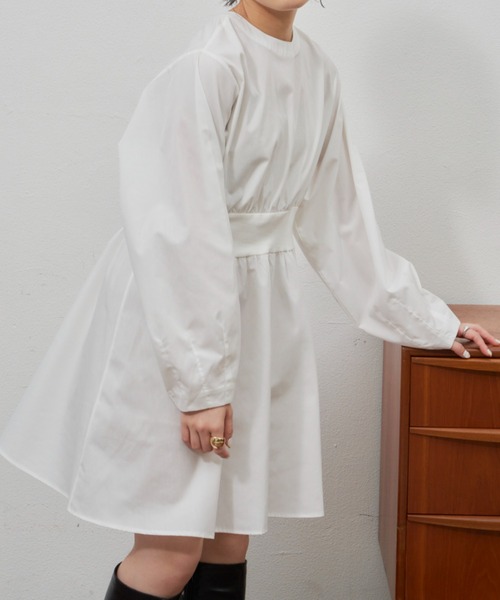 VANNIE U(ヴァニーユー)の「ウエストリブギャザーチュニック/ミニブラウス(シャツ/ブラウス・レディース・ホワイト/ブラック・FREE)」の15枚目の写真